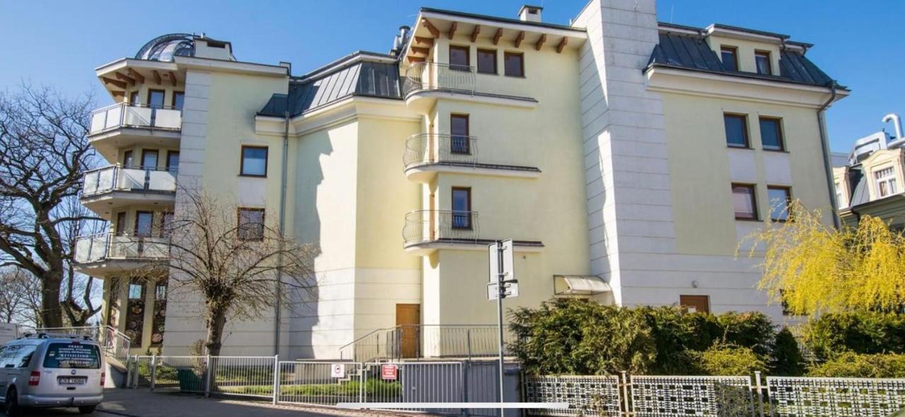 Appartamento Apartament Bella Miedzyzdroje Esterno foto